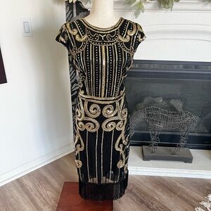 Elegant Black and Gold Midi Dress